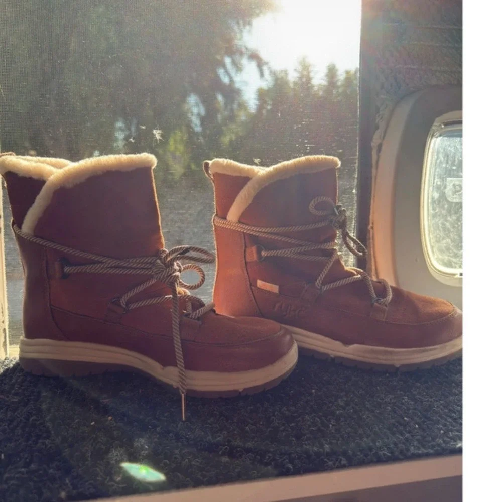 Ryka Alpine Womens 9W Brown Leather Suede Faux Fur Water Repellent Winter Boots